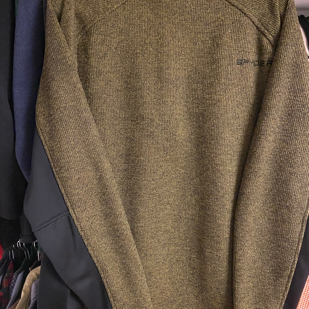 Spyder pullover. Tanish/green and black